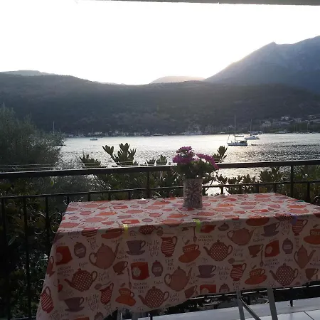 Geni Bay Apartment *