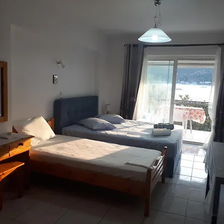 Geni Bay * Geni (Lefkada)
