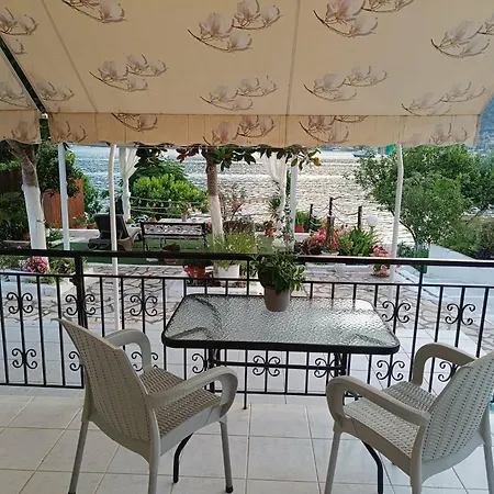 Geni Bay Appartement Yénion