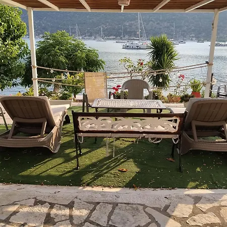 Geni Bay